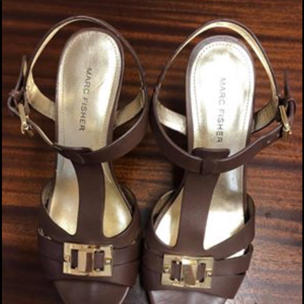 Beautiful brown leather platform heels 4 inches